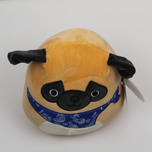 Squishmallows 2021 8" Prince the Pug with Bandana - Picture 3 of 12